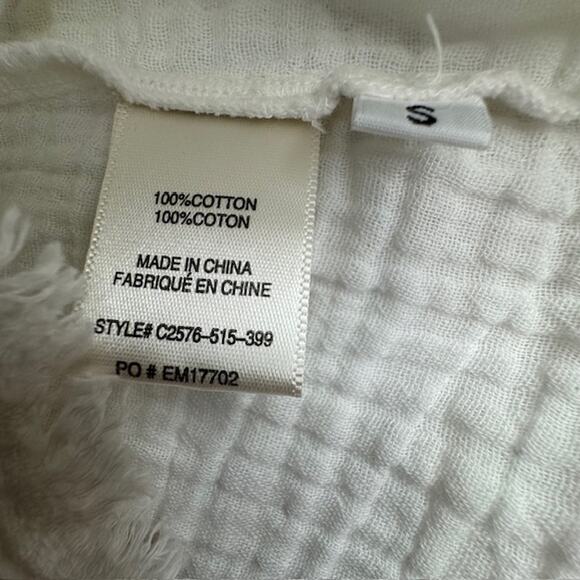 Cloth & Stone Womens Essential White Frayed Gauze Shirt Sz Small - Picture 12 of 14